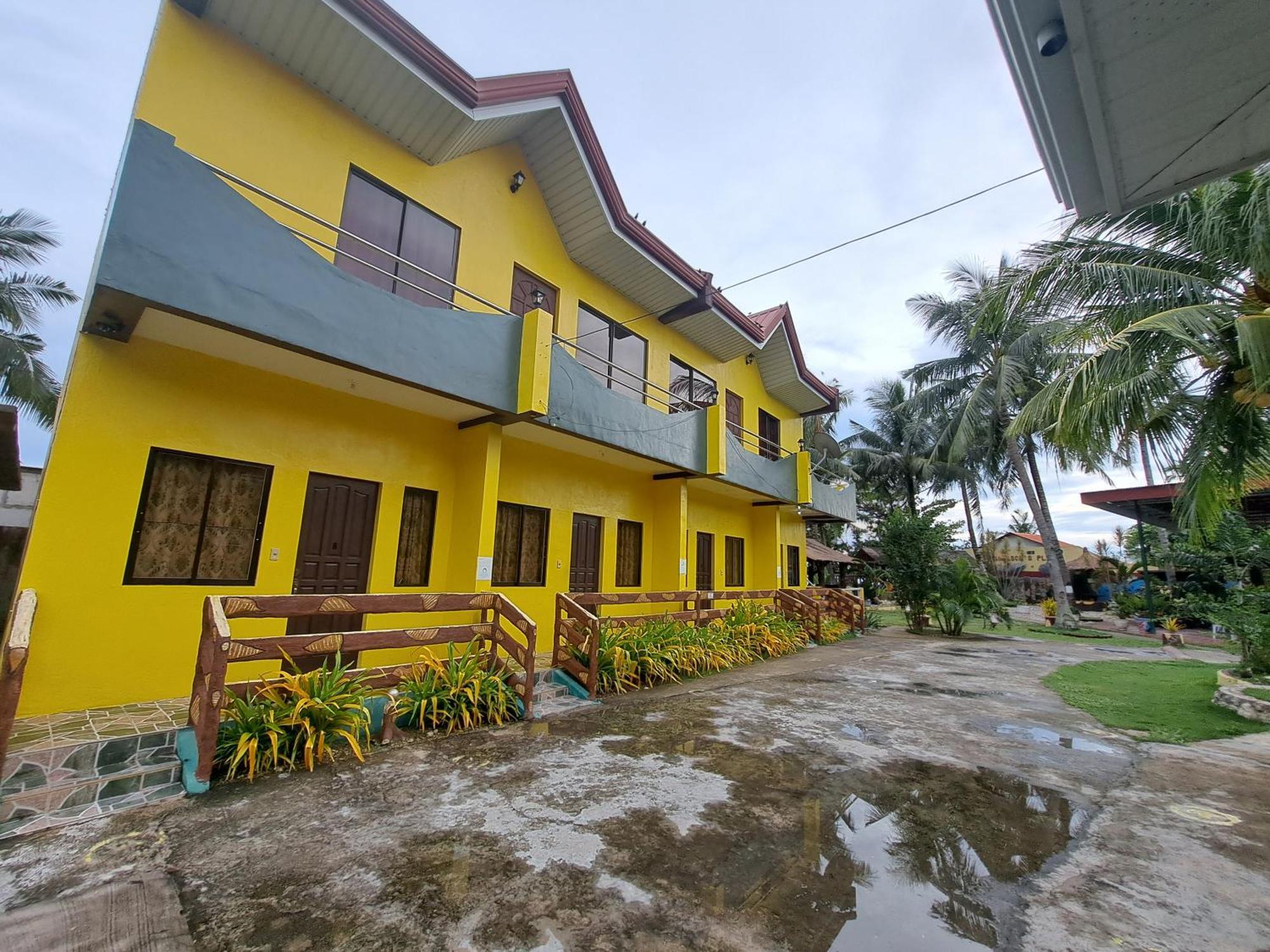 Lagnason'S Place Oslob Bagian luar foto