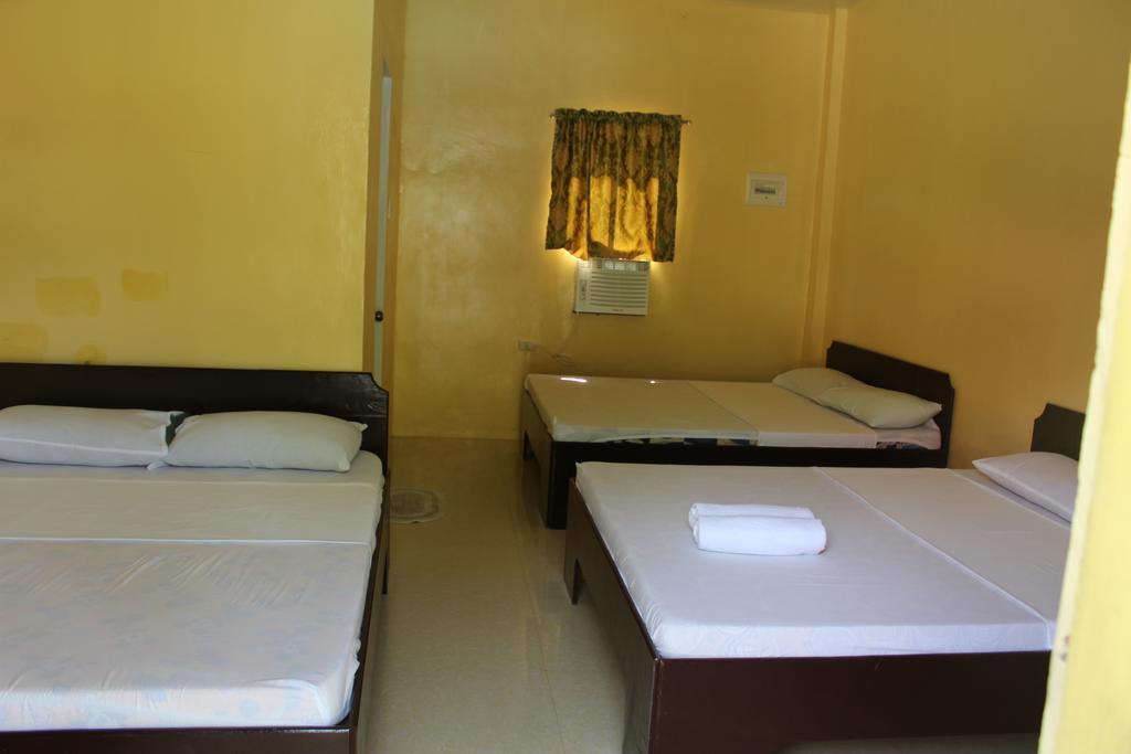 Lagnason'S Place Oslob Bagian luar foto