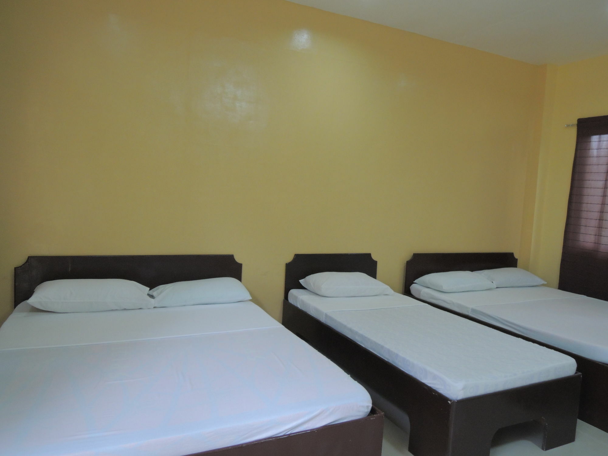 Lagnason'S Place Oslob Bagian luar foto