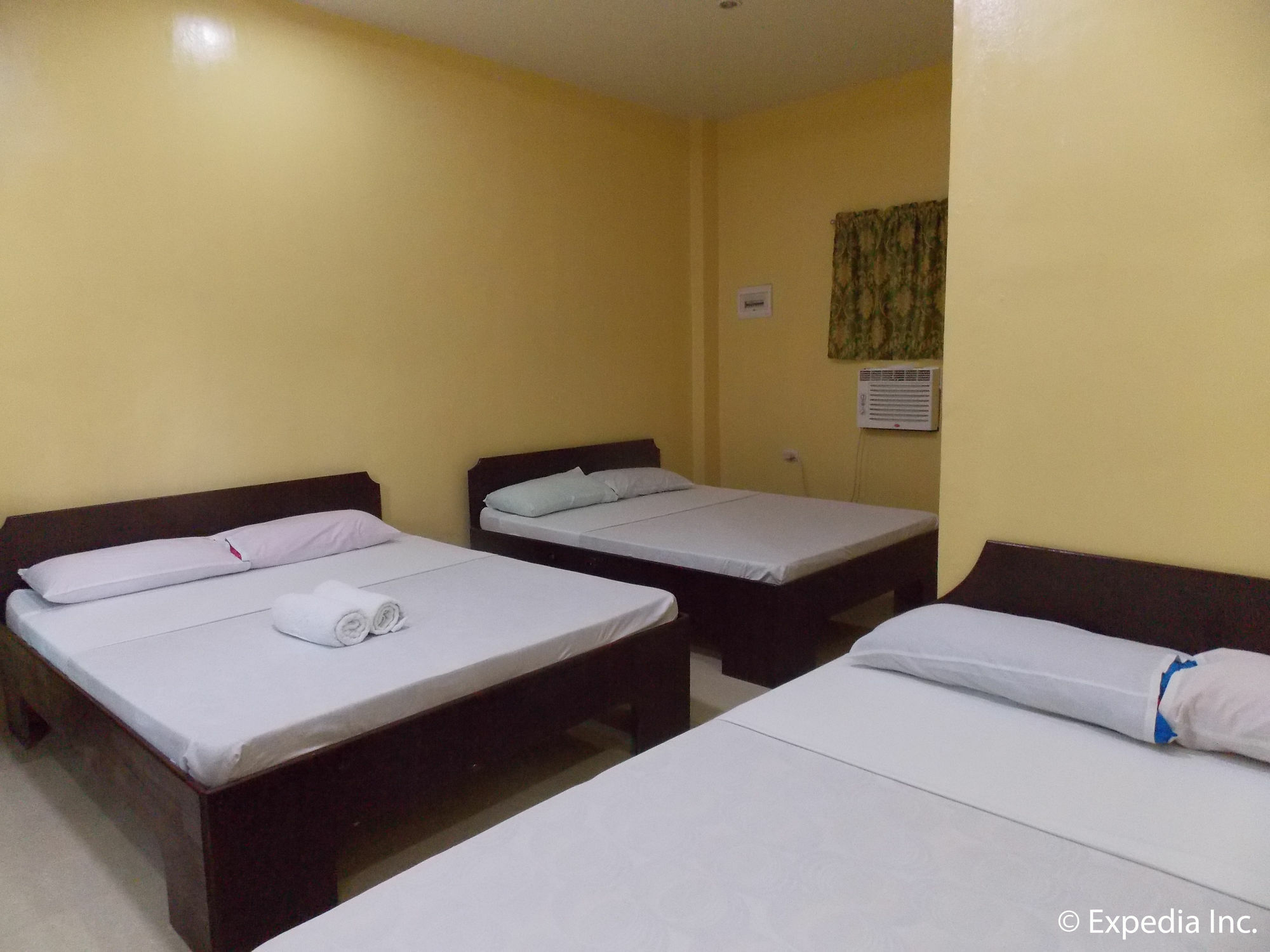 Lagnason'S Place Oslob Bagian luar foto